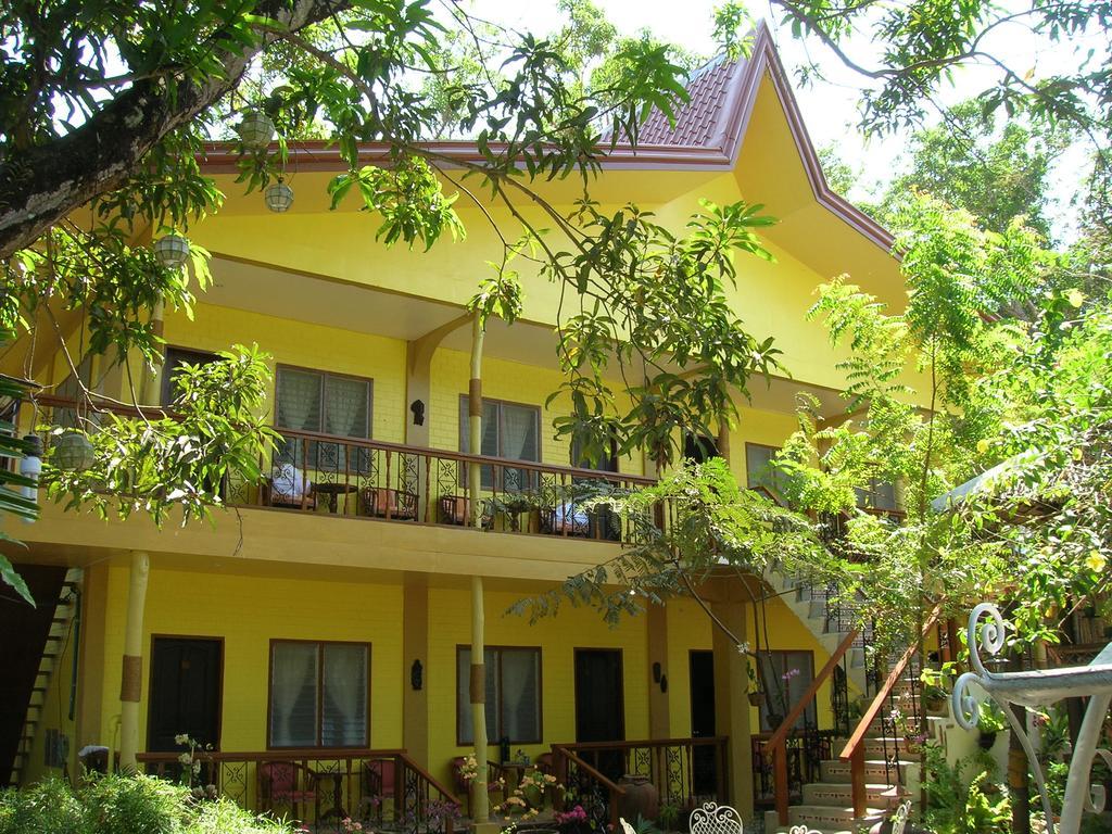 Darayonan Lodge Coron Exterior photo