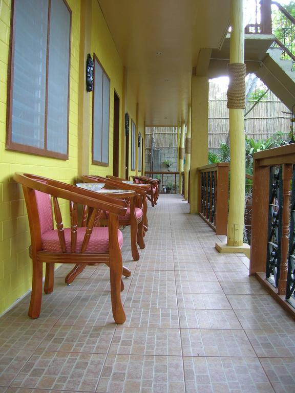 Darayonan Lodge Coron Exterior photo