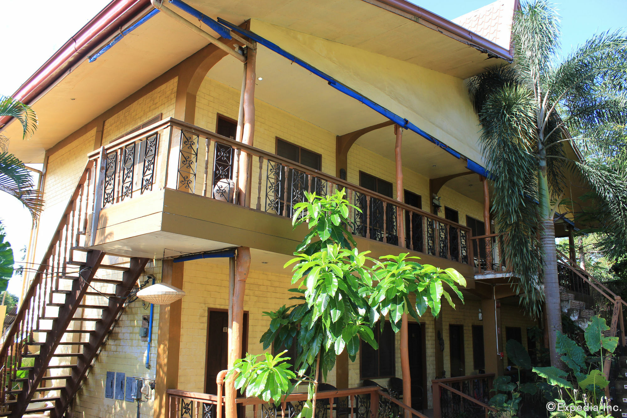 Darayonan Lodge Coron Exterior photo